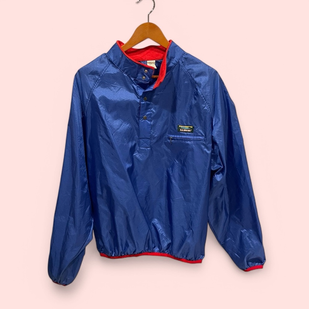 Vintage 80’s-90’s L.L. Bean royal blue nylon rain pullover 1/4 snap closure
